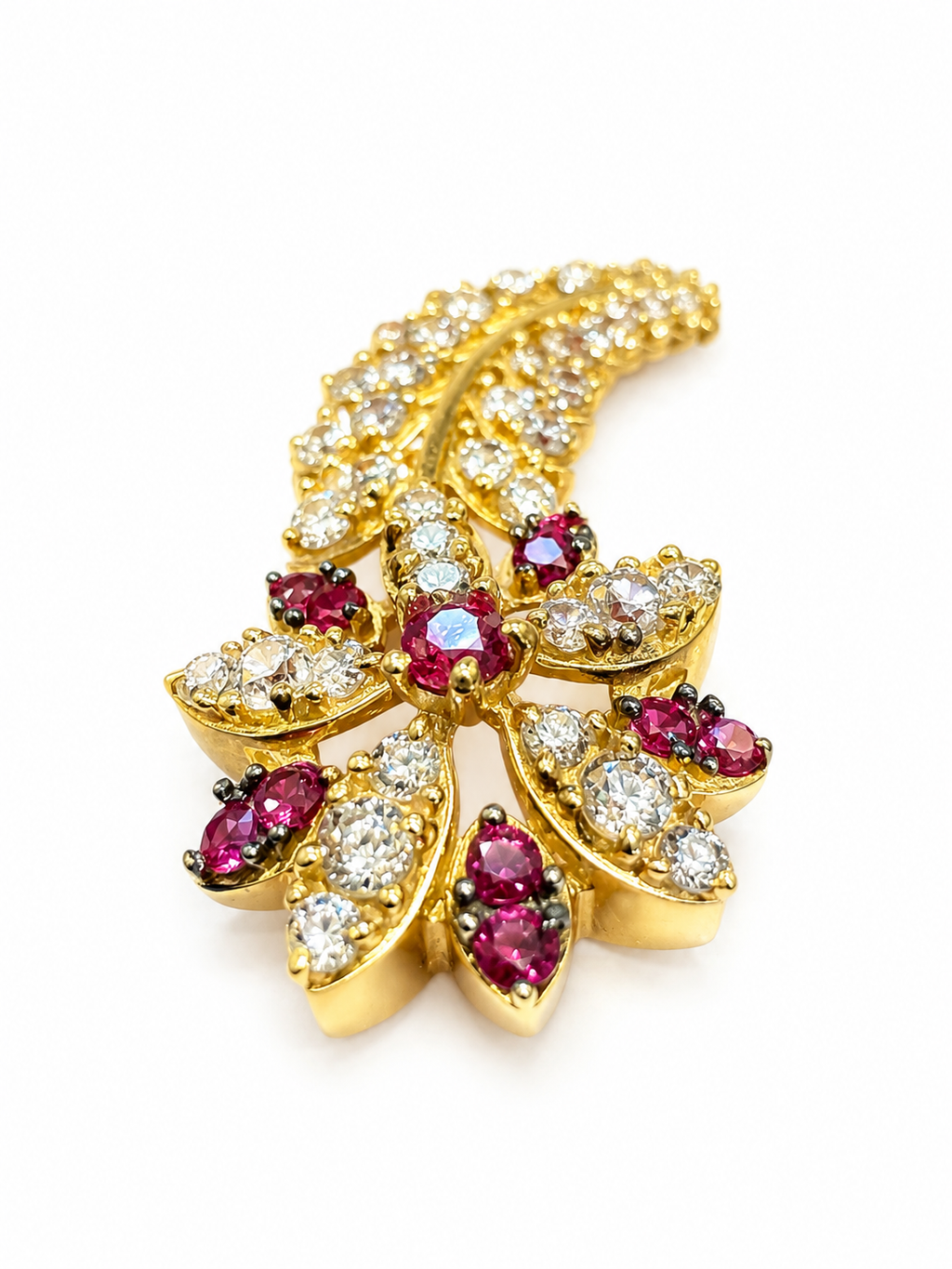18k Flower Earrings 5.31 grams
