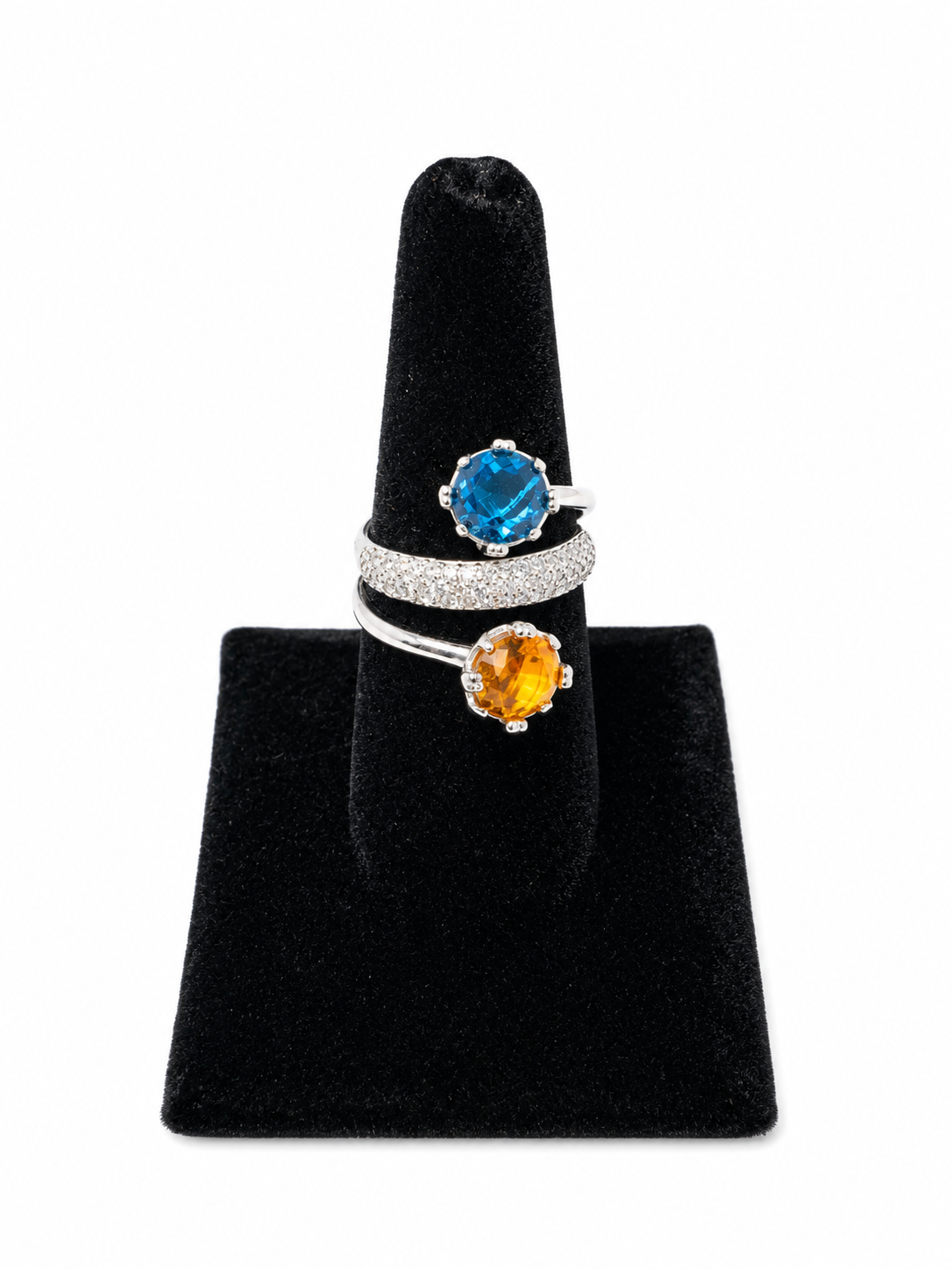 White Gold Size 7.5 Blue and Orange Stone 18k 6.43 grams