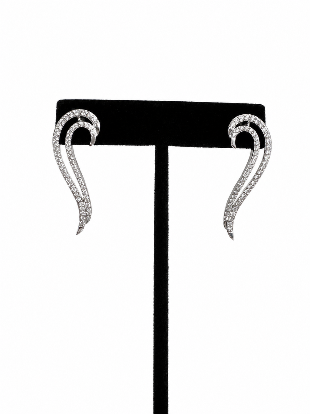 18k White Gold Earrings 6.59
