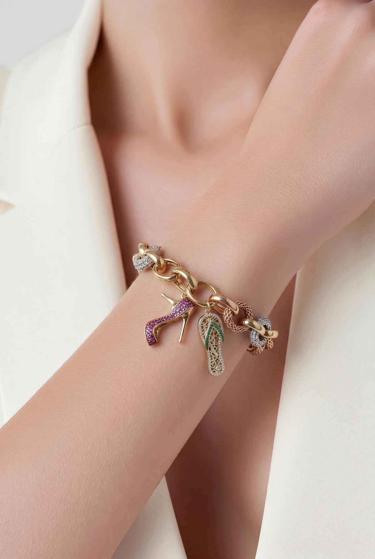 Gold 18k 8.5 inch Bracelet 16.92 grams